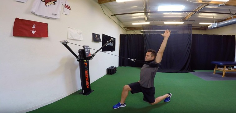 Assisted Lunge With Shoulder Flexion